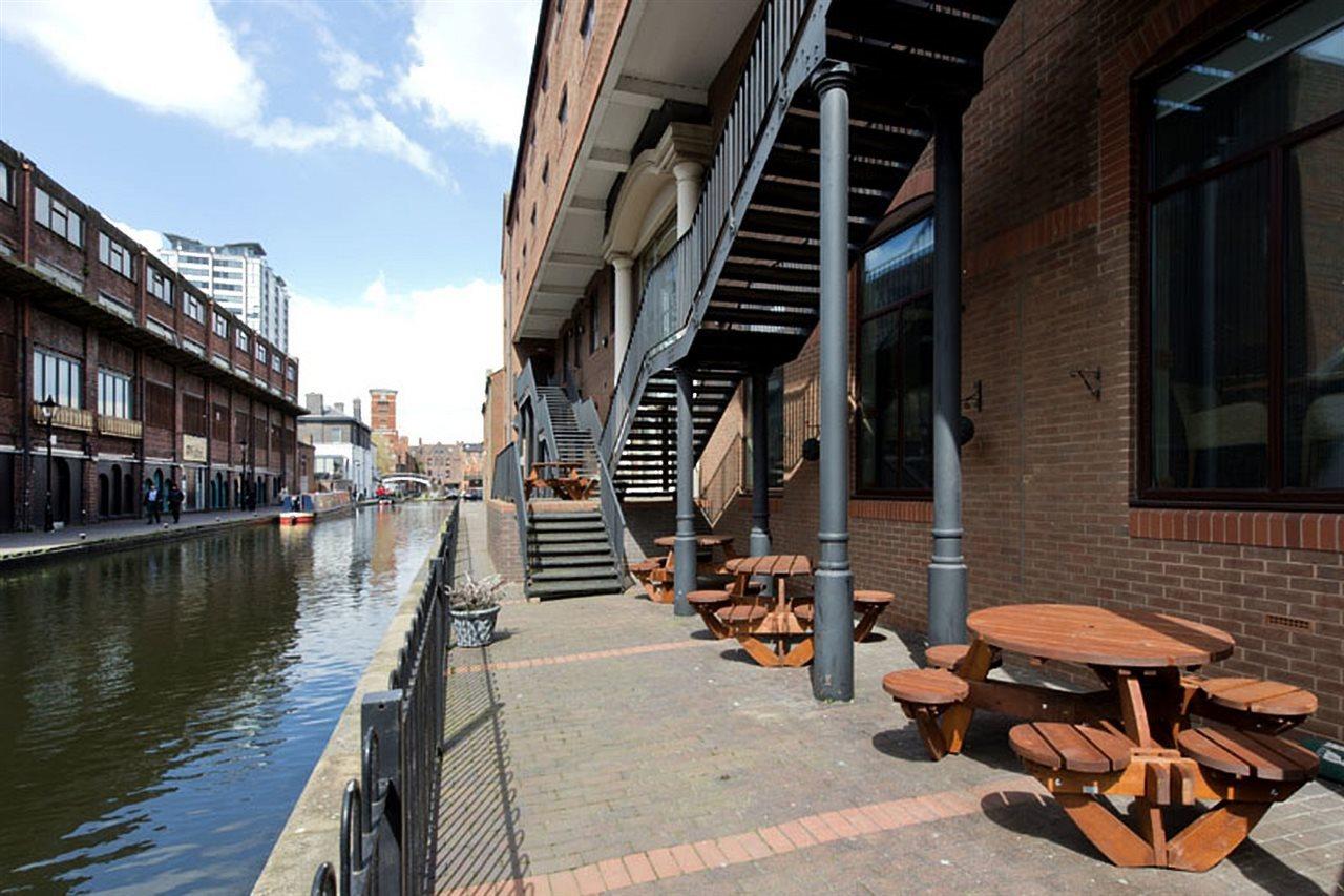 Premier Inn Birmingham City Centre Bridge Street Exterior photo