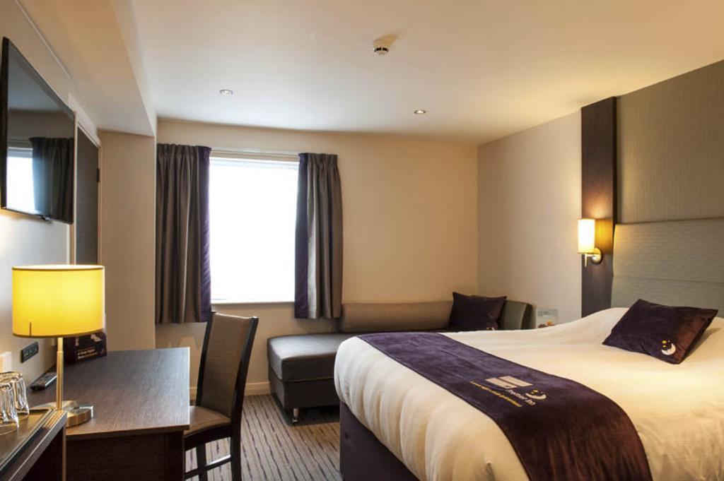 Premier Inn Birmingham City Centre Bridge Street Exterior photo